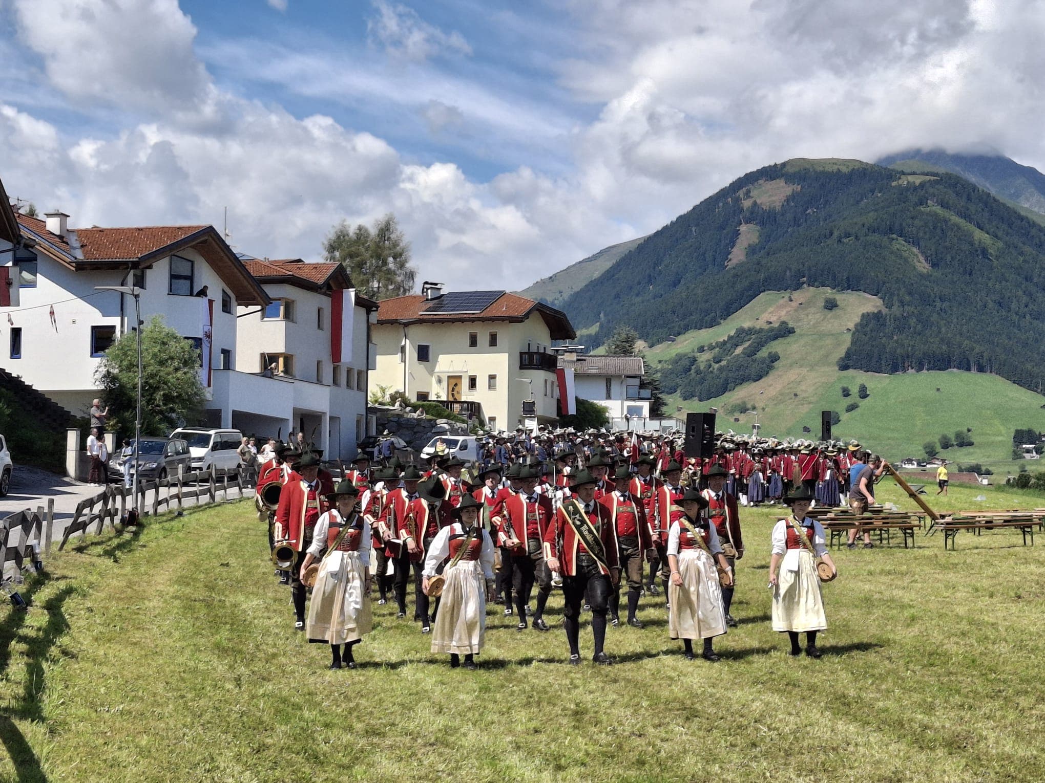 Bezirksmusikfest in Grinzens